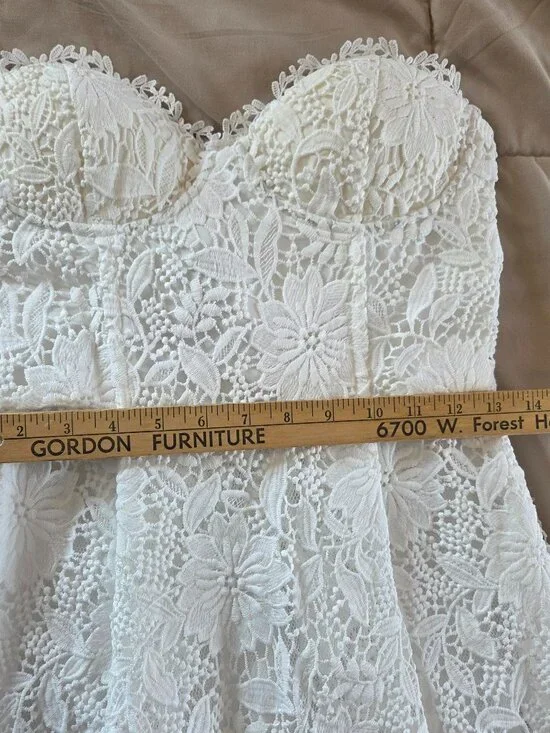 Fashion Nova Isn't She lovely White Strapless Lace Midi Dress Size Medium - Picture 4 of 15